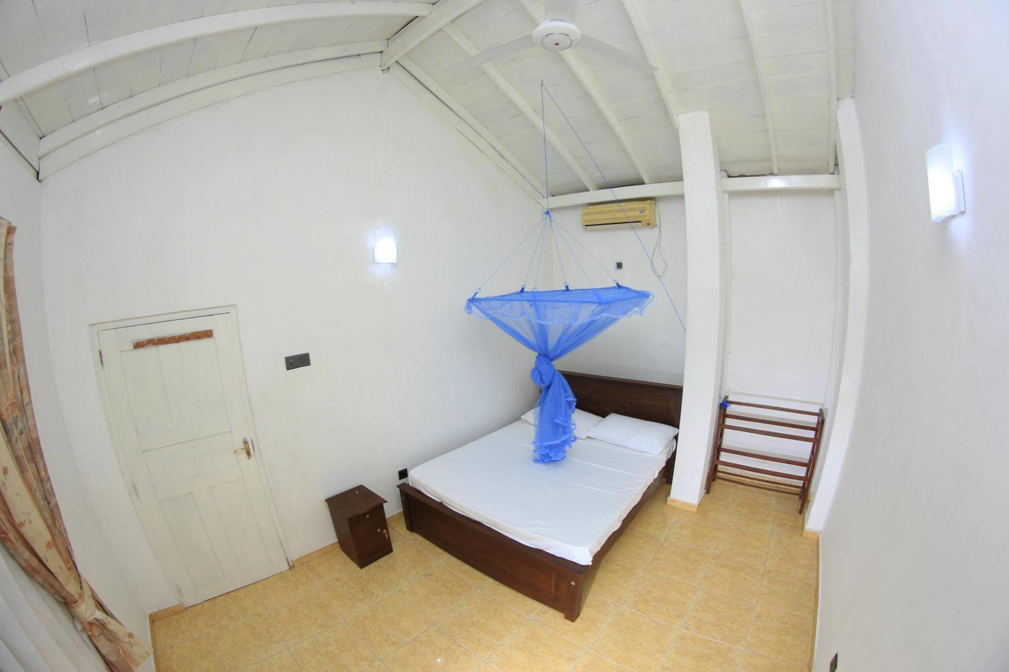 White Villa Уелигама Екстериор снимка
